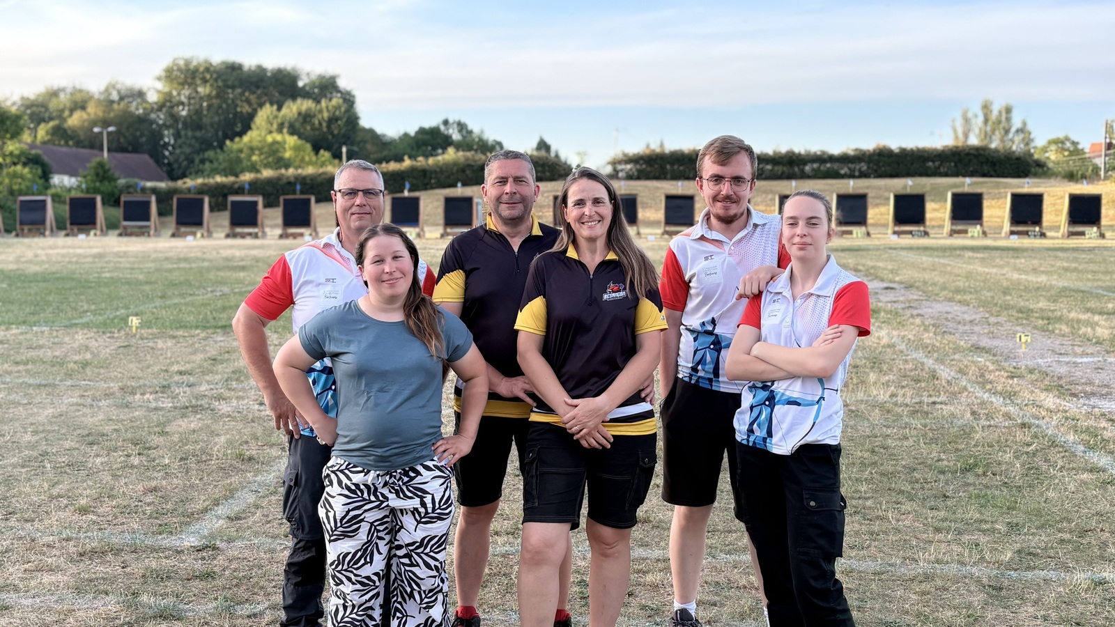 Dijon, des podiums et un barrage pour un point : les Archers Auxonnais enchaînent les performances