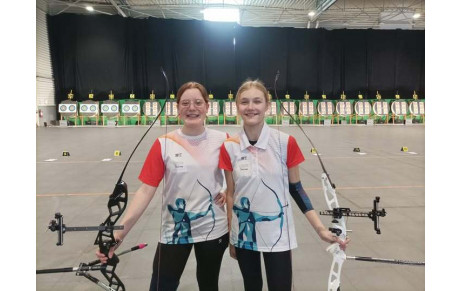 Les jeunes archères auxonnaises sur le pas de tir national à Compiègne